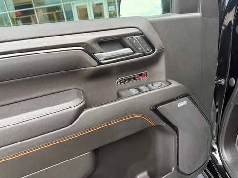 Used 2023 GMC Sierra 1500 AT4 AWD/4WD image 4
