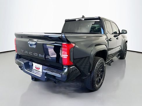 Certified 2026 Toyota Tacoma SR5 AWD/4WD image 5