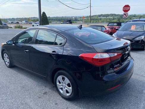 Used 2015 Kia Forte LX FWD image 8