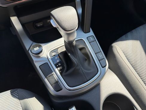 Certified 2024 Kia Seltos LX AWD/4WD image 19