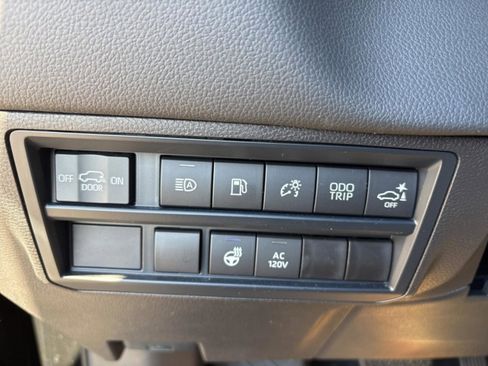 Certified 2025 Toyota Sequoia Limited image 21