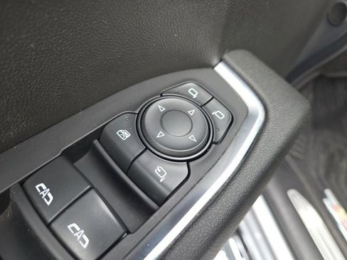 Used 2024 Chevrolet Silverado 1500 LTZ w/ LTZ Convenience Package II image 33