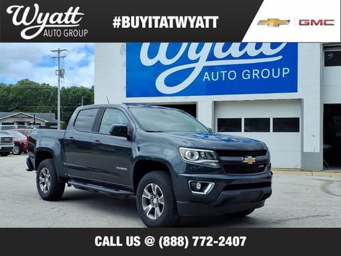 Used 2017 Chevrolet Colorado Z71 AWD/4WD image 1