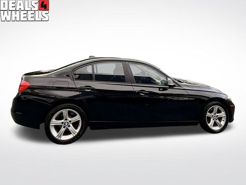 Used 2013 BMW 328i Sedan RWD image 4