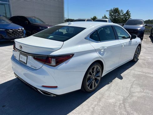 Used 2021 Lexus ES 350 F Sport w/ Accessory Package FWD image 5