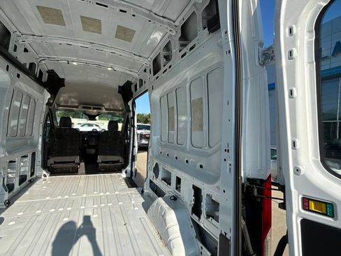 Used 2017 Ford Transit 350 148 High Roof RWD image 17