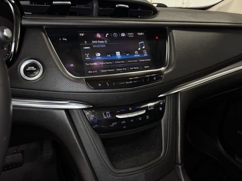 Used 2017 Cadillac XT5 Premium Luxury AWD/4WD image 23