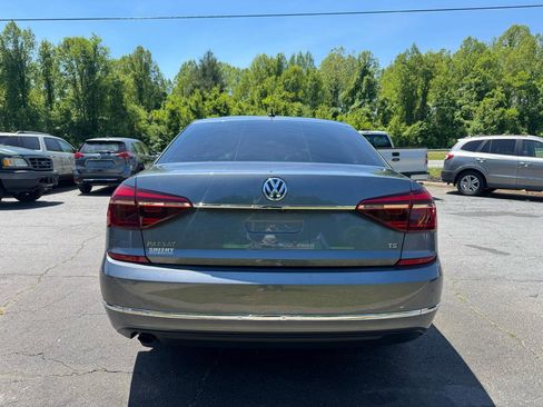 Used 2017 Volkswagen Passat 1.8T S FWD image 6