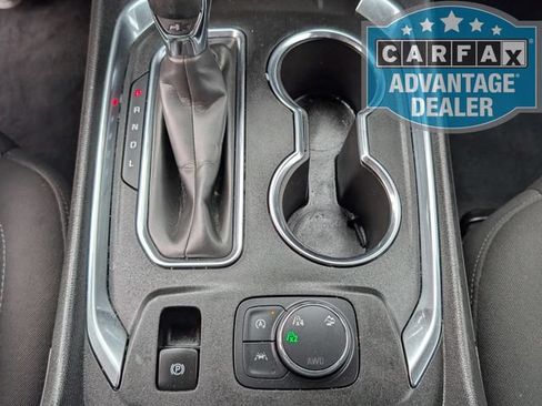 Used 2023 Chevrolet Traverse LT AWD/4WD image 9