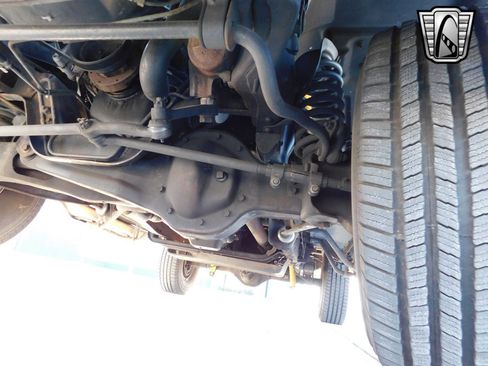 Used 1995 Ford Bronco XLT image 16