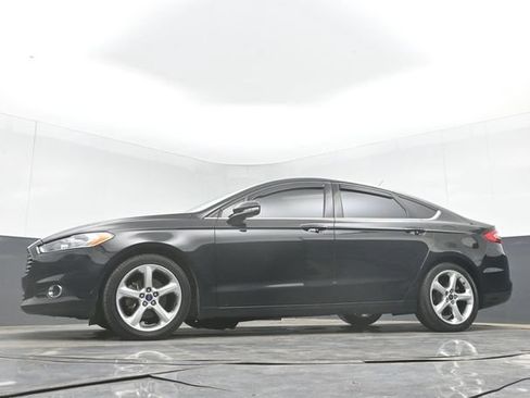Used 2016 Ford Fusion SE w/ Equipment Group 201A FWD image 41