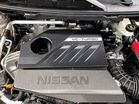 Used 2023 Nissan Rogue Platinum w/ Platinum Premium Package image 31