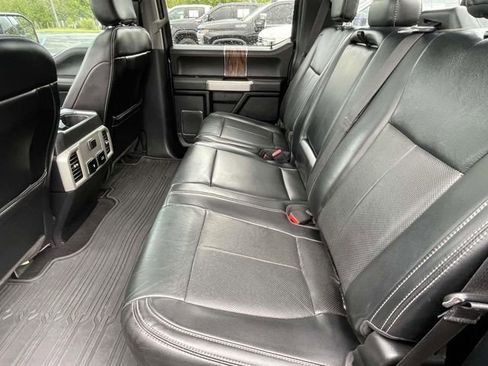 Used 2019 Ford F150 Lariat AWD/4WD image 12