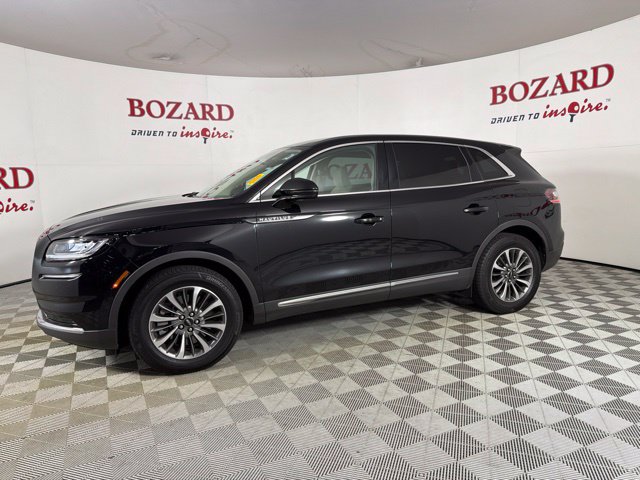 Certified 2022 Lincoln Nautilus FWD w/ Premium Package image 5