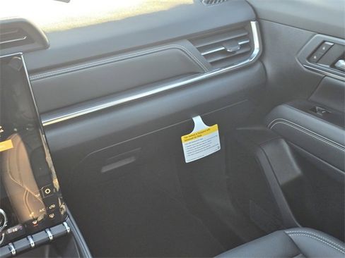 New 2026 GMC Terrain Elevation w/ Elevation Premium Package image 16