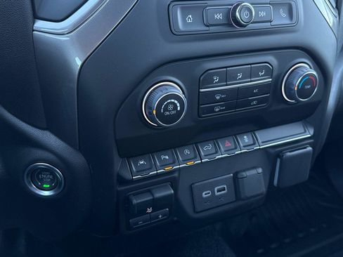 New 2025 Chevrolet Silverado 1500 W/T w/ WT Safety Package image 24