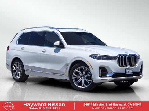 Used 2021 BMW X7 xDrive40i AWD/4WD image 1