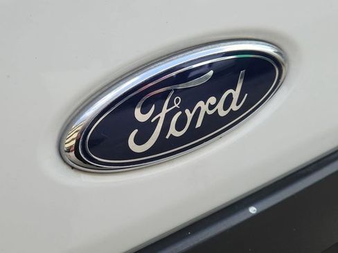 Used 2020 Ford Transit 350 XLT image 26