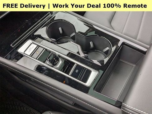 New 2025 Volkswagen Atlas SEL image 17