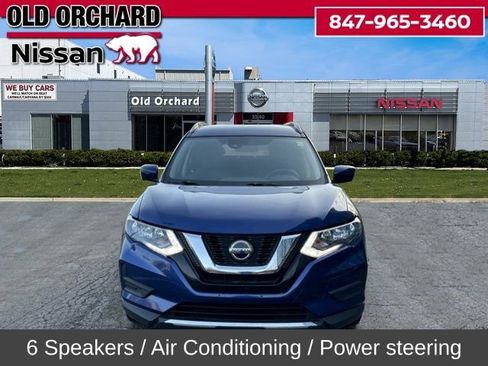 Used 2020 Nissan Rogue SV w/ Premium Package image 5