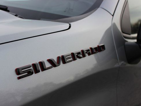 Used 2023 Chevrolet Silverado 1500 RST w/ Redline Edition image 2