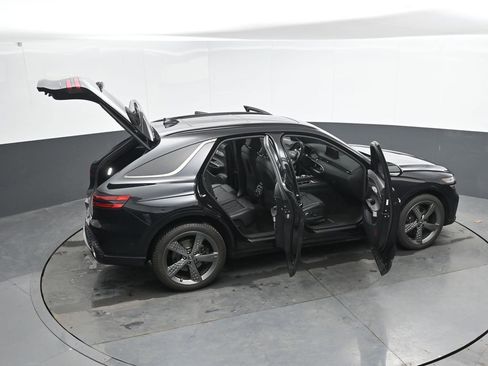 Used 2023 Genesis GV70 3.5T Sport w/ Sport Prestige Package image 51