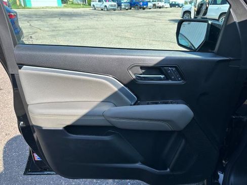 New 2025 Chevrolet Colorado ZR2 w/ Technology Package image 15