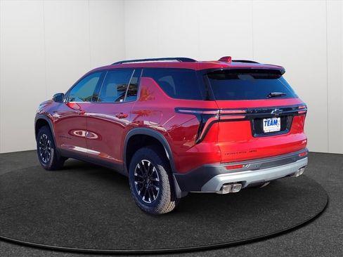 New 2026 Chevrolet Traverse Z71 w/ LPO, Floor Liner Package image 4