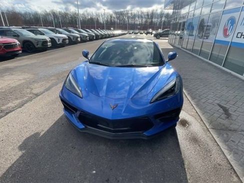 Used 2023 Chevrolet Corvette Stingray w/ Z51 Performance Package image 3