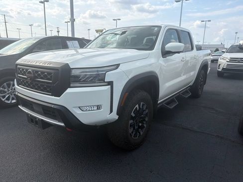 Used 2022 Nissan Frontier PRO-4X AWD/4WD image 1