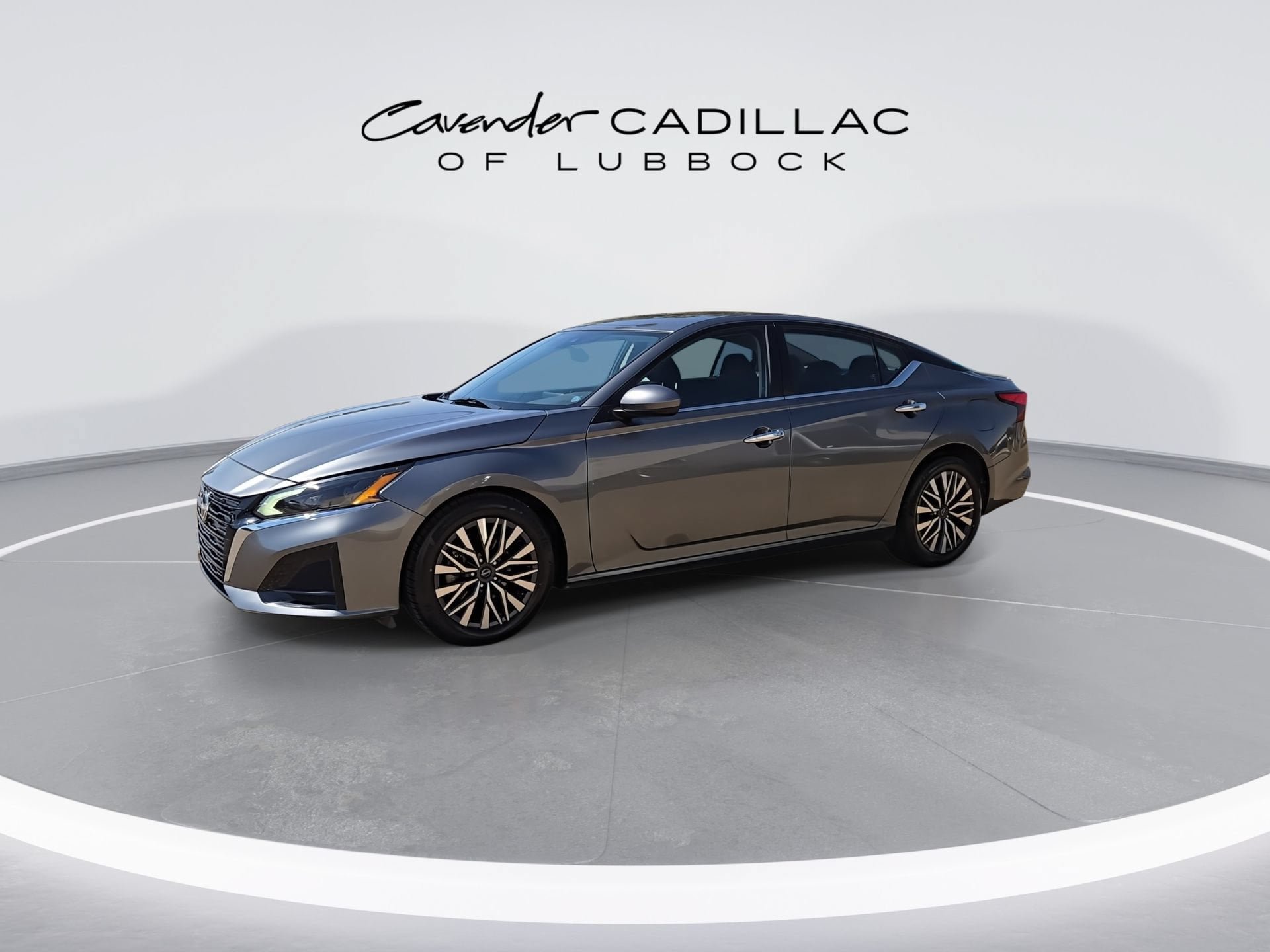 Used 2023 Nissan Altima 2.5 SV FWD image 5