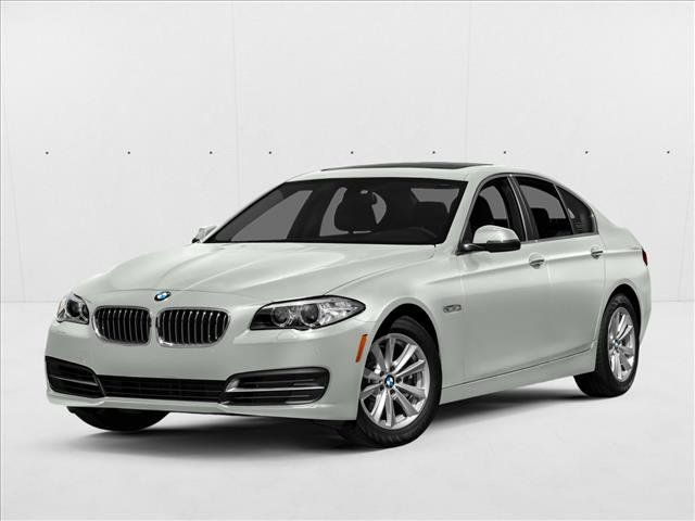 Used 2016 BMW 528i Sedan RWD image 1