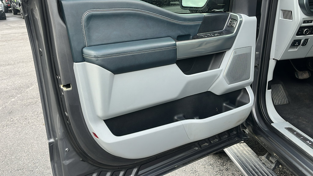 Used 2023 Ford F150 Limited AWD/4WD image 9