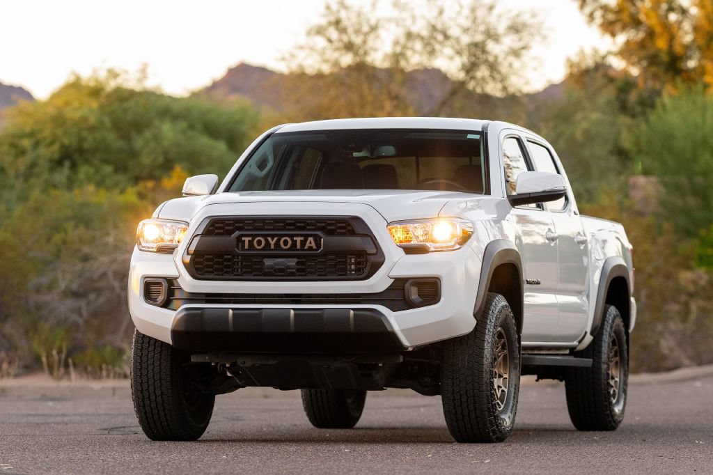 Used 2023 Toyota Tacoma 4x4 Double Cab w/ Trail Edition image 23