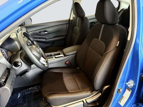 New 2025 Nissan Sentra SV w/ Trunk Package image 24