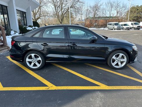 Used 2018 Audi A3 2.0T Premium image 8