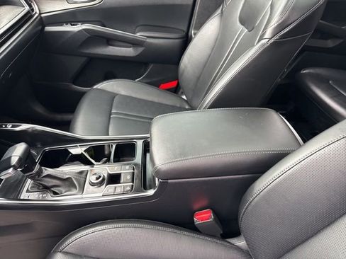 Used 2025 Kia Sorento X-Line EX image 17