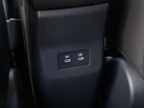 New 2025 Nissan Kicks SR image 24