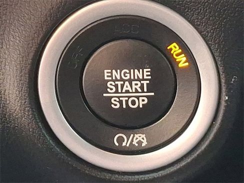 Used 2021 Dodge Challenger R/T Scat Pack w/ T/A Package image 25