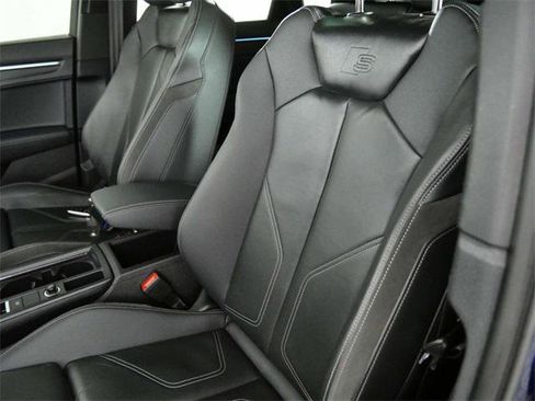 Used 2023 Audi Q3 2.0T Premium Plus w/ Premium Plus Package image 17