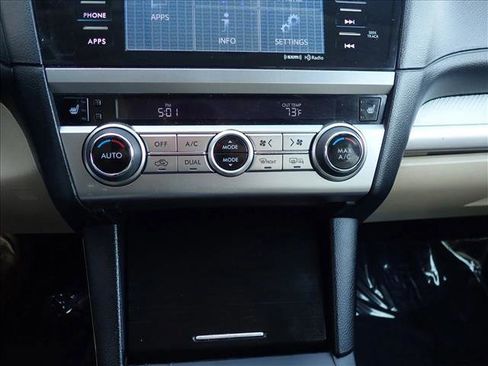 Used 2015 Subaru Outback 2.5i Premium image 18