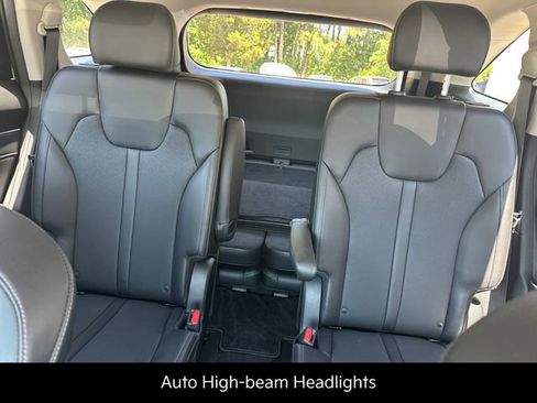 Certified 2023 Kia Sorento SX FWD image 18