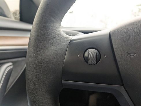 Used 2022 Tesla Model 3 Long Range image 19