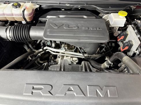 Used 2019 RAM 1500 Big Horn image 27