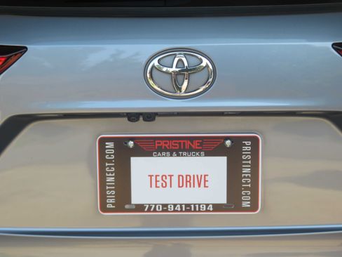 Used 2021 Toyota Highlander Platinum FWD image 82