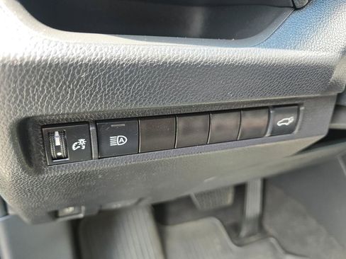 Certified 2023 Toyota RAV4 XLE Premium AWD/4WD image 19