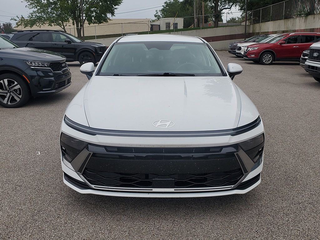 Used 2024 Hyundai Sonata SEL AWD/4WD image 5