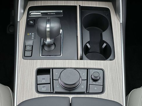 Certified 2024 MAZDA CX-90 Plug-In Hybrid w/ Premium Pkg image 26