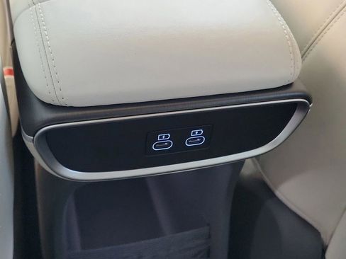 New 2026 Genesis GV60 RWD image 10