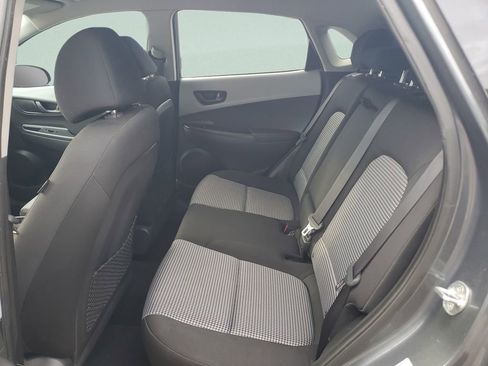 Used 2021 Hyundai Kona SEL FWD image 11